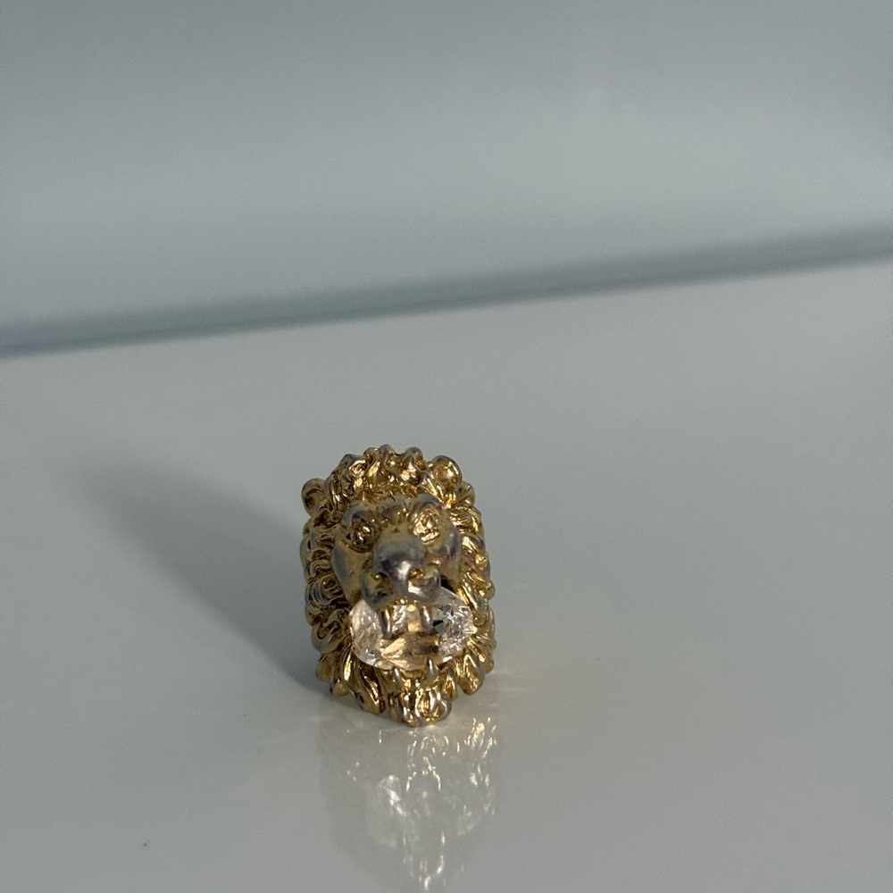 Gucci Gold Statement Jewelry Ring